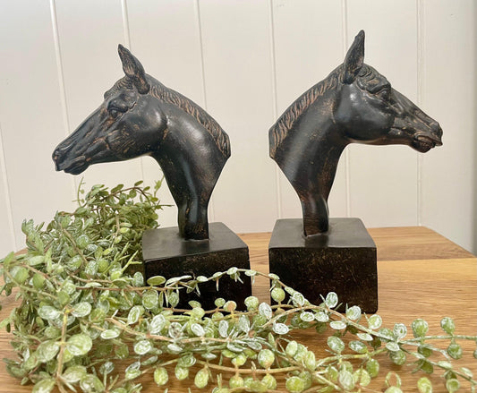 Horse Head Book End Set - Farmhouse Finds