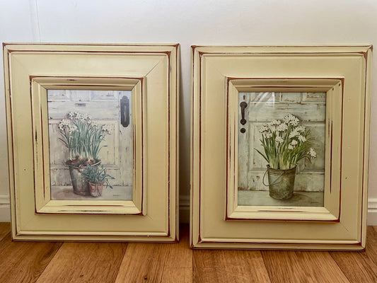 Timber Framed Floral Picture Set