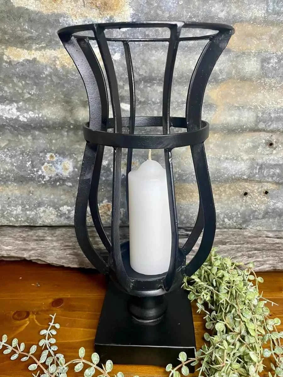 Curved Metal Candle Holder